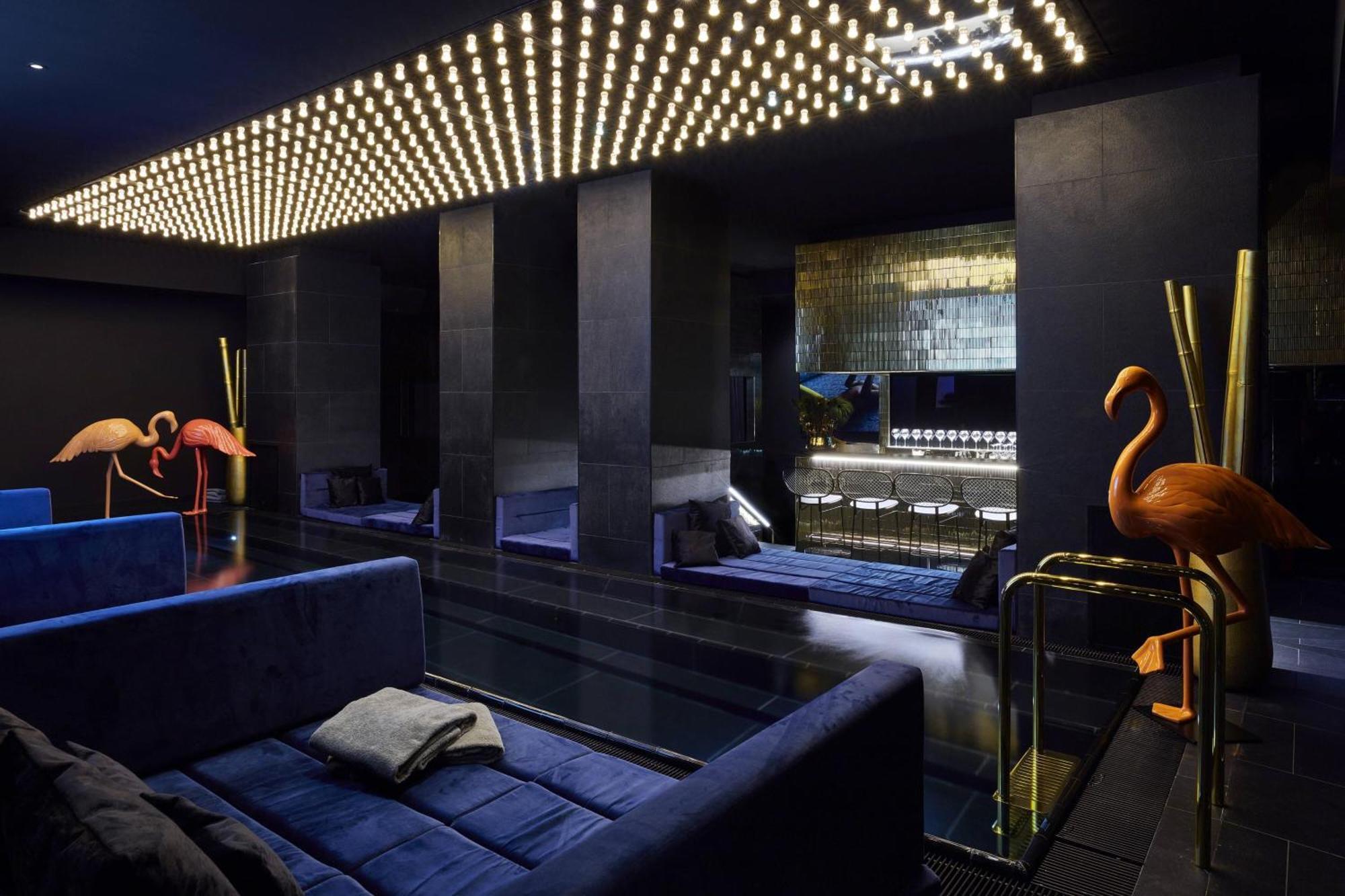 รูมเมอร์ส มิวนิค ออโตกราฟ คอลเลคชั่น Hotel มิวนิก ภายนอก รูปภาพ Interior of the nightclub