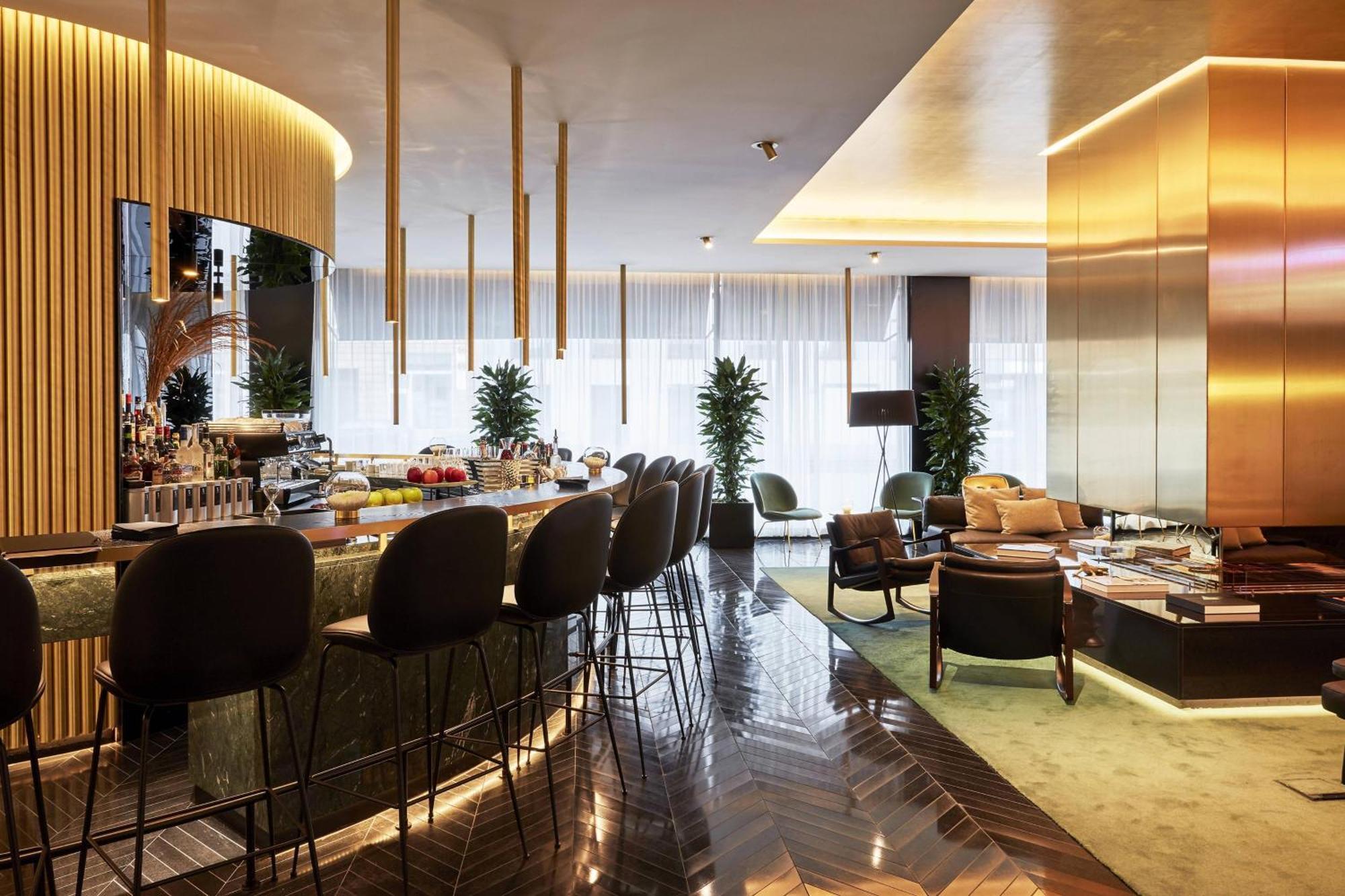 รูมเมอร์ส มิวนิค ออโตกราฟ คอลเลคชั่น Hotel มิวนิก ภายนอก รูปภาพ The lounge at the airport